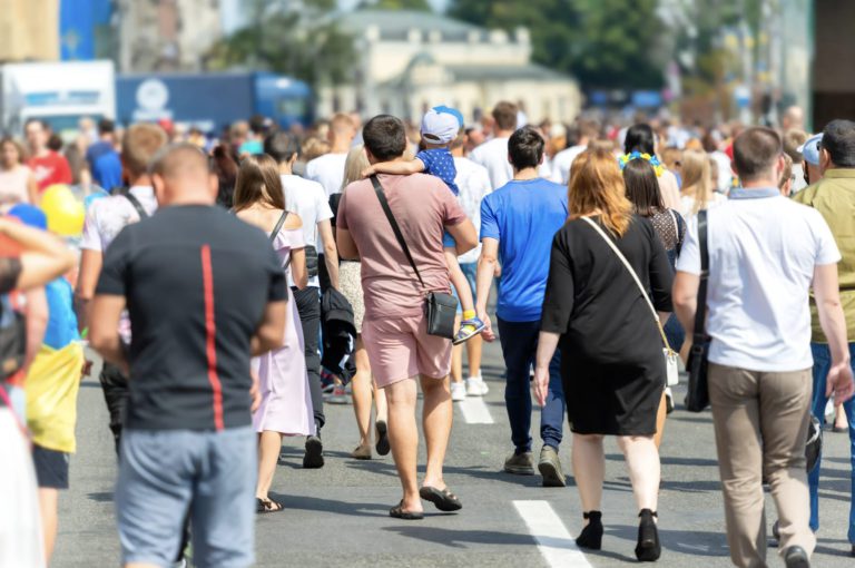 Melbourne West leads population boom as overseas migration fuels growth across Australia